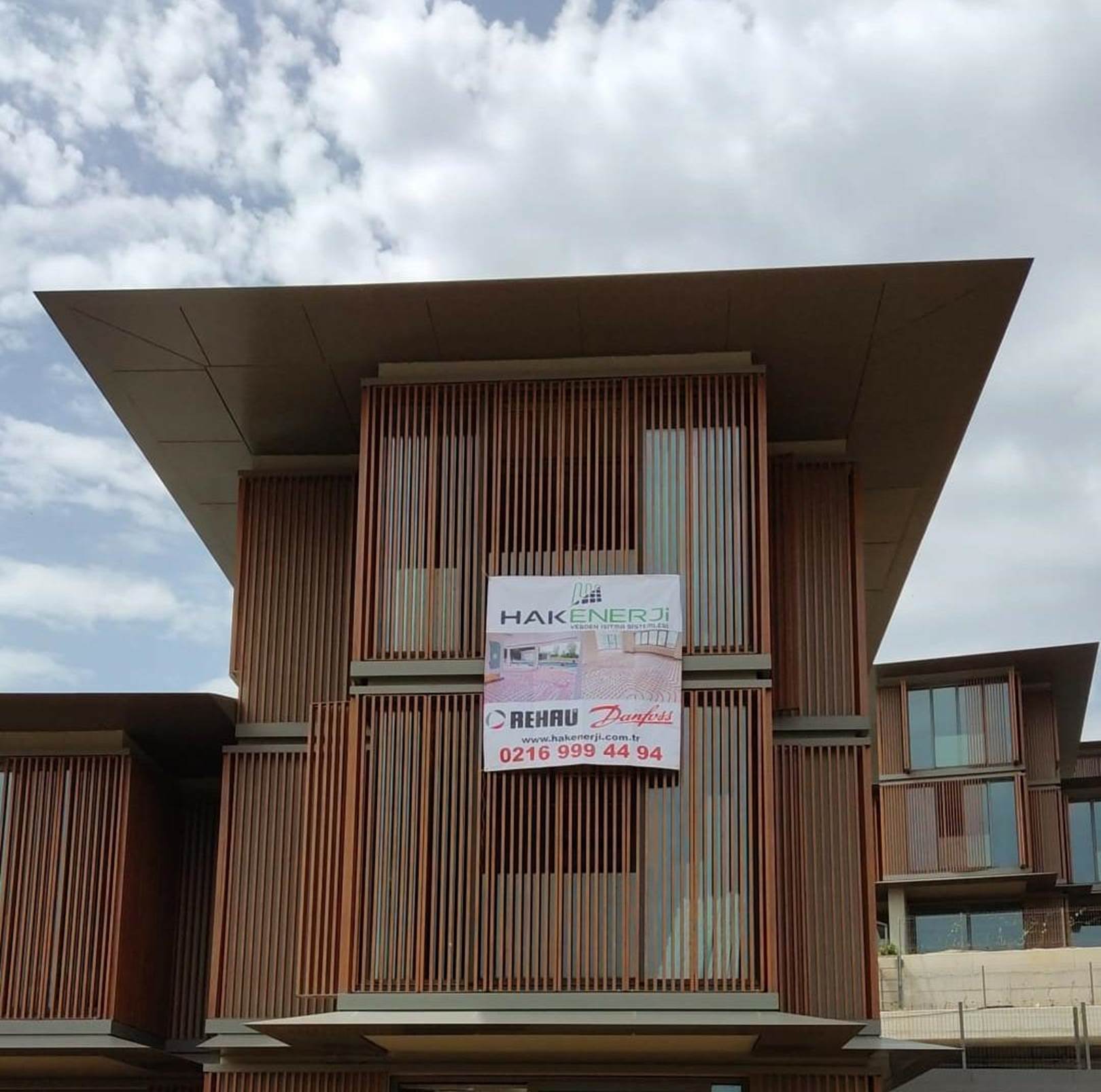 Türkiye'nin Yeni Tercihi Hak Enerji ile Rehau Yerden Isıtma Sistemleri