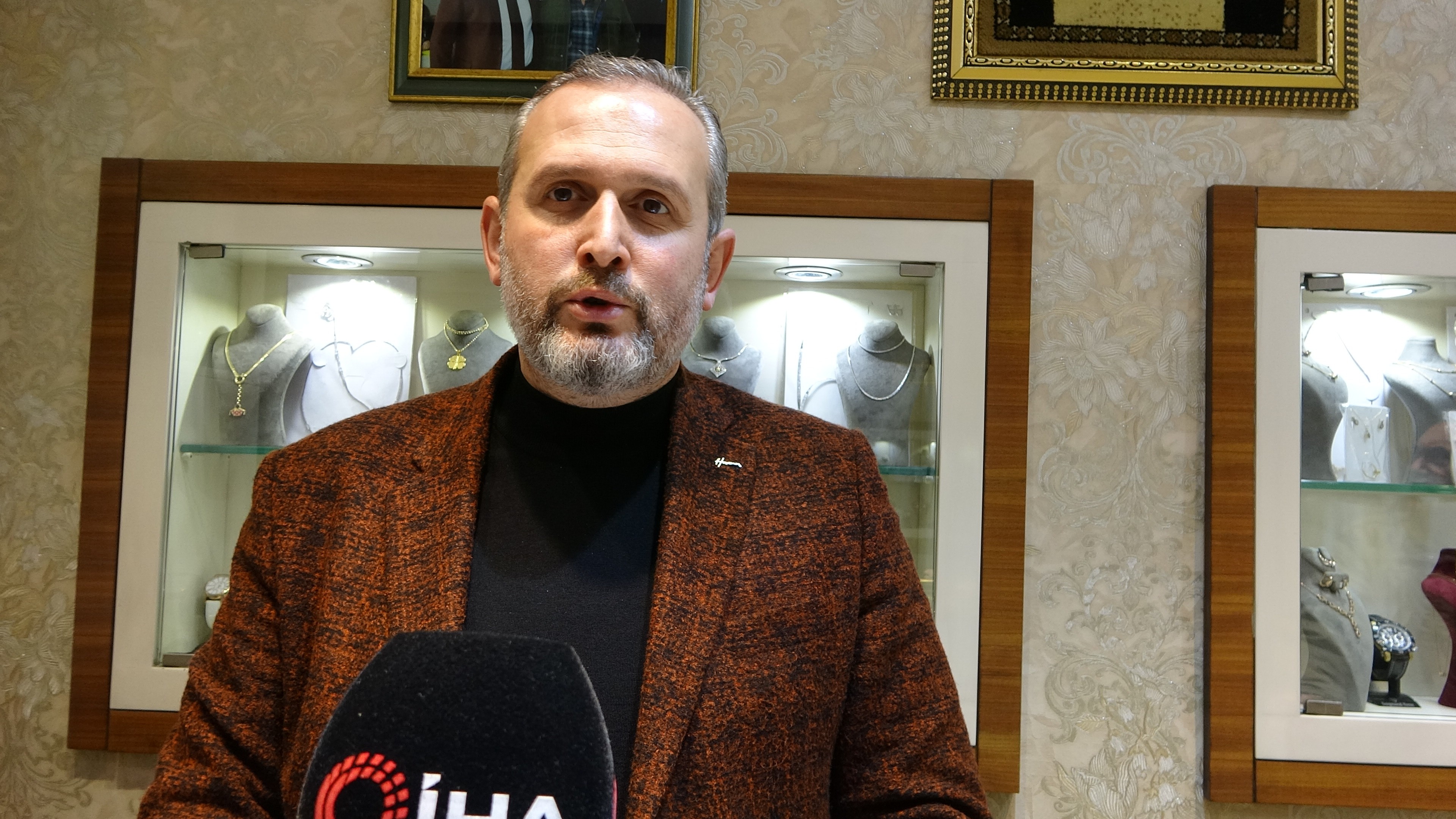 Altın fiyatları yeni yılda yükselişe geçti, yatırımcısının yüzünü güldürdü