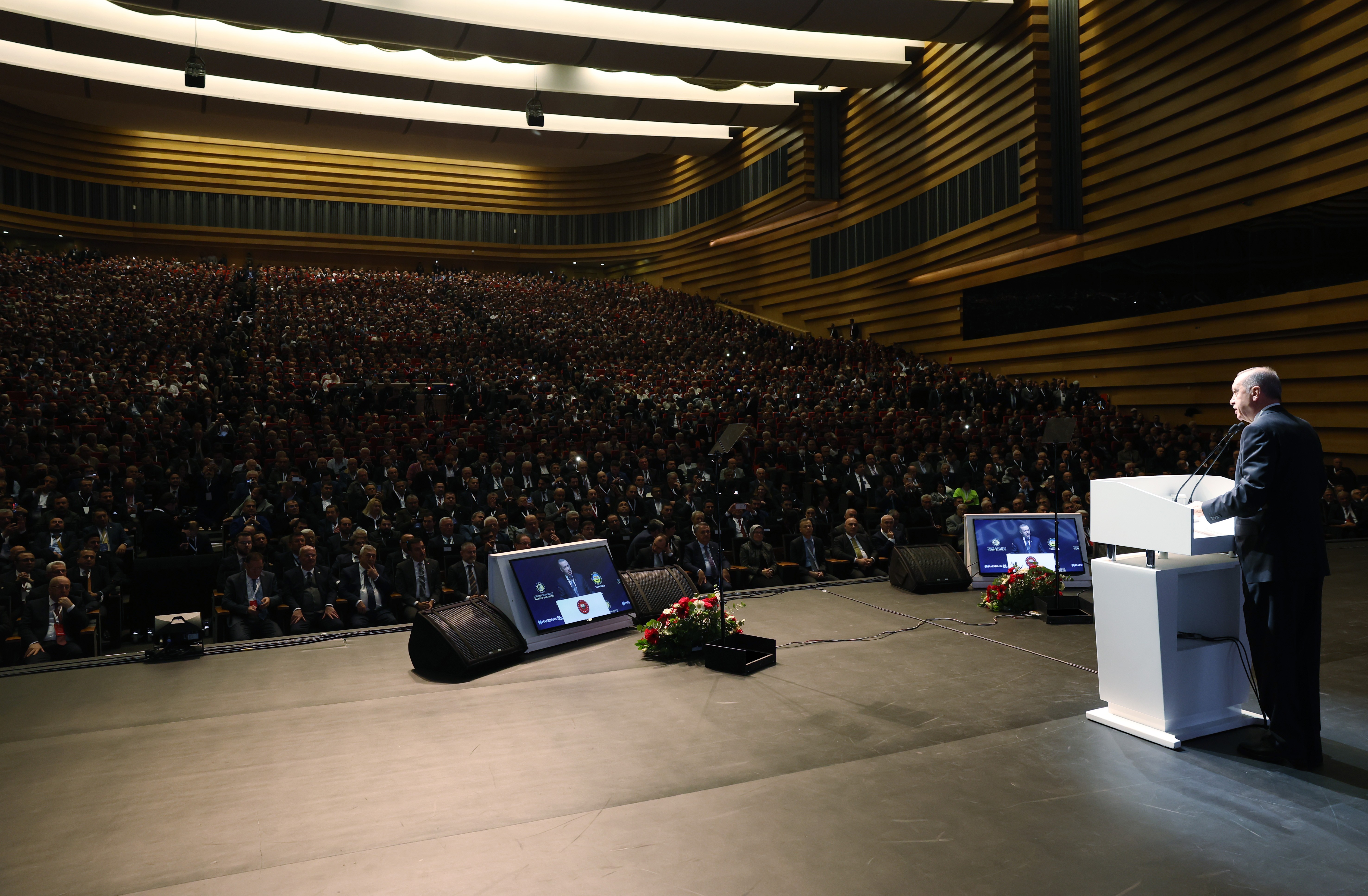 Cumhurbaşkanı Erdoğan’dan esnafa müjde