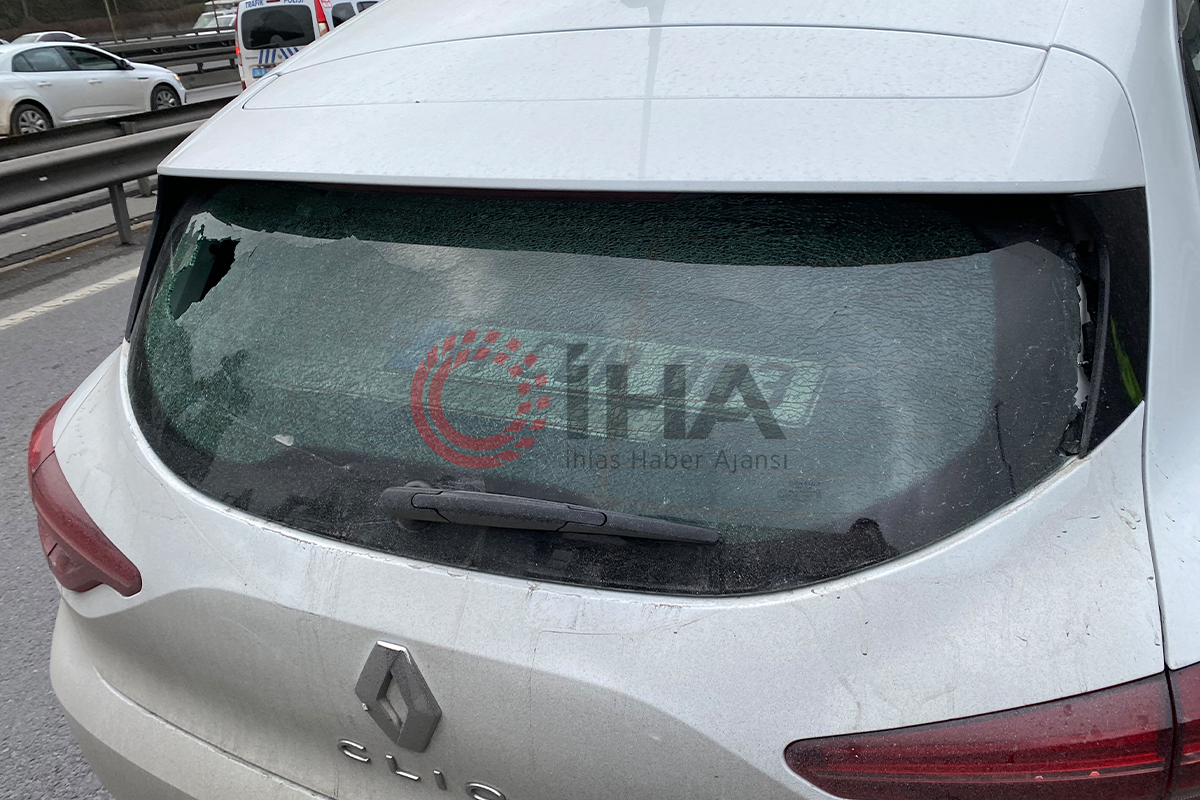 Haliç Köprüsü'nde otomobile silahlı saldırı: 1 ölü 2 yaralı