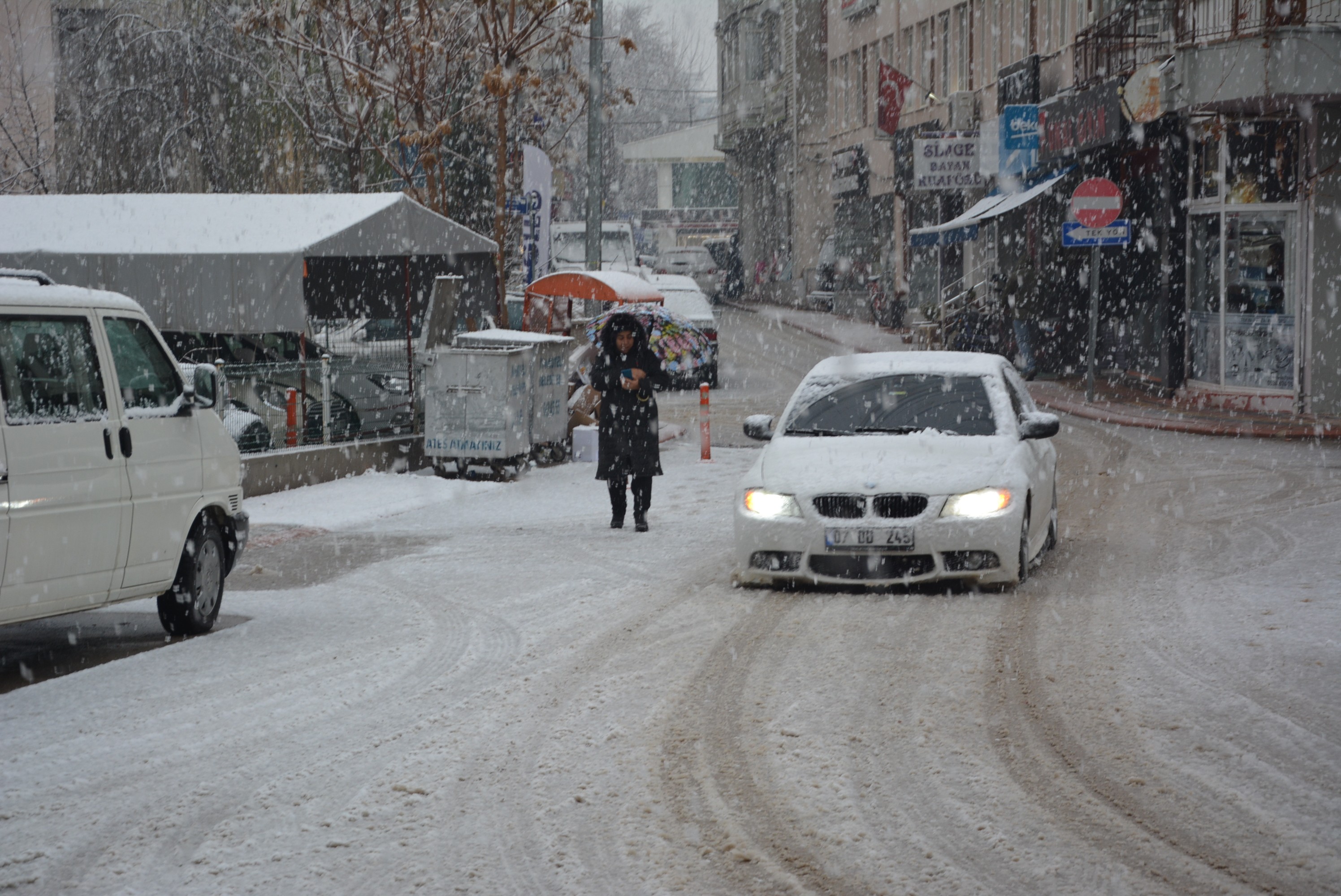 Antalya'nın Korkuteli ilçesi beyaz gelinliğini giydi