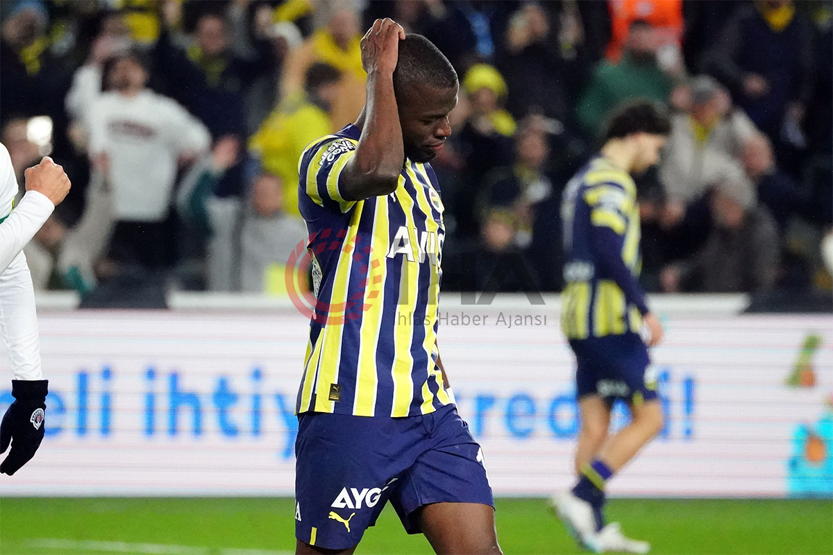 Fenerbahçe gol oldu yağdı