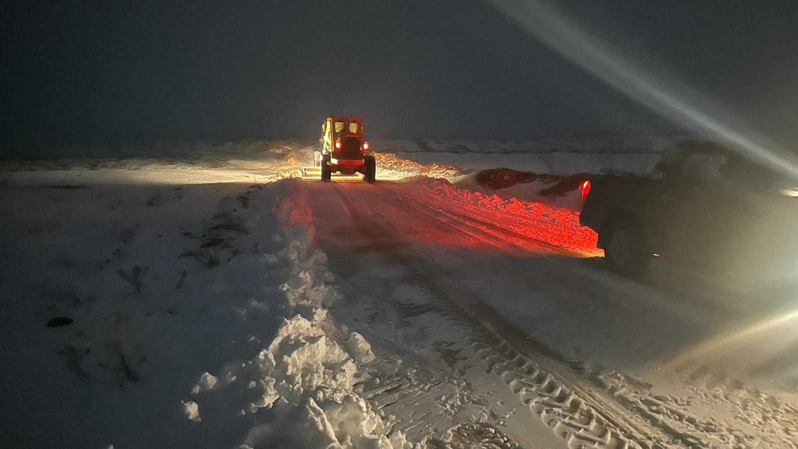 Yurdun büyük bölümü karın etkisinde. Yollar kapandı, sürücüler zor anlar yaşadı...