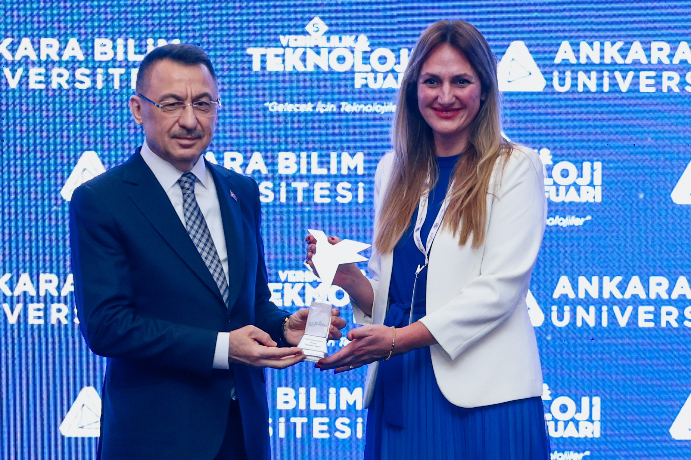 Verimlilik ve Teknoloji Fuarı’nda Hepsiburada’nın yapay zeka çözümleri sergilendi