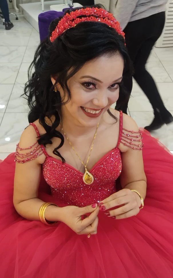 Gelin ve damat düğün gecesi depremde öldü