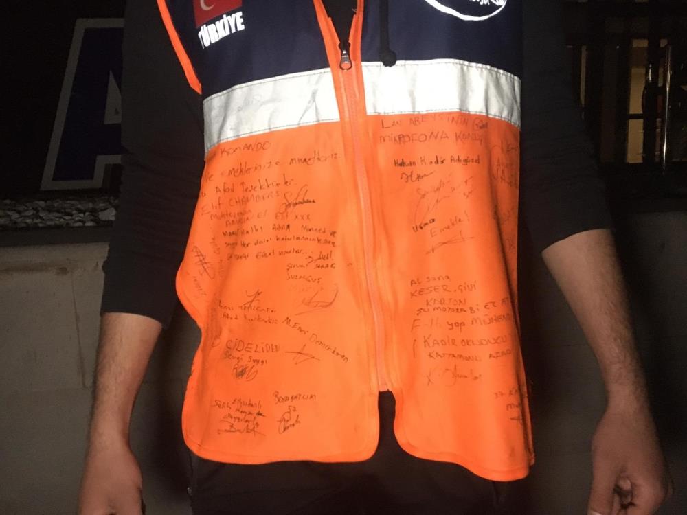 Depremzedelerin yardımına koşan AFAD gönüllüsü Tuncay: 