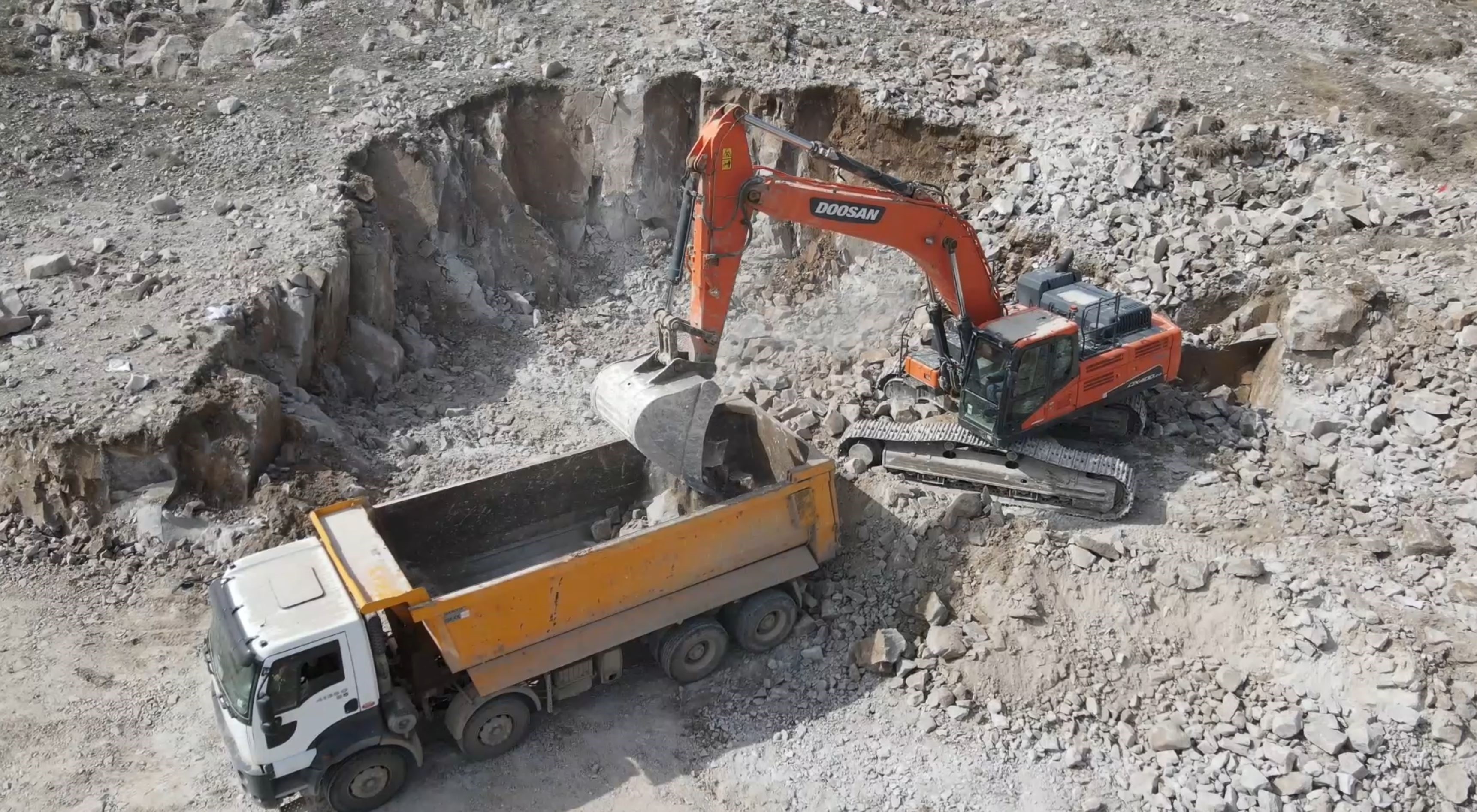 Bakan Kurum: 'Malatya Battalgazi’de ilk kazmayı vurduk'