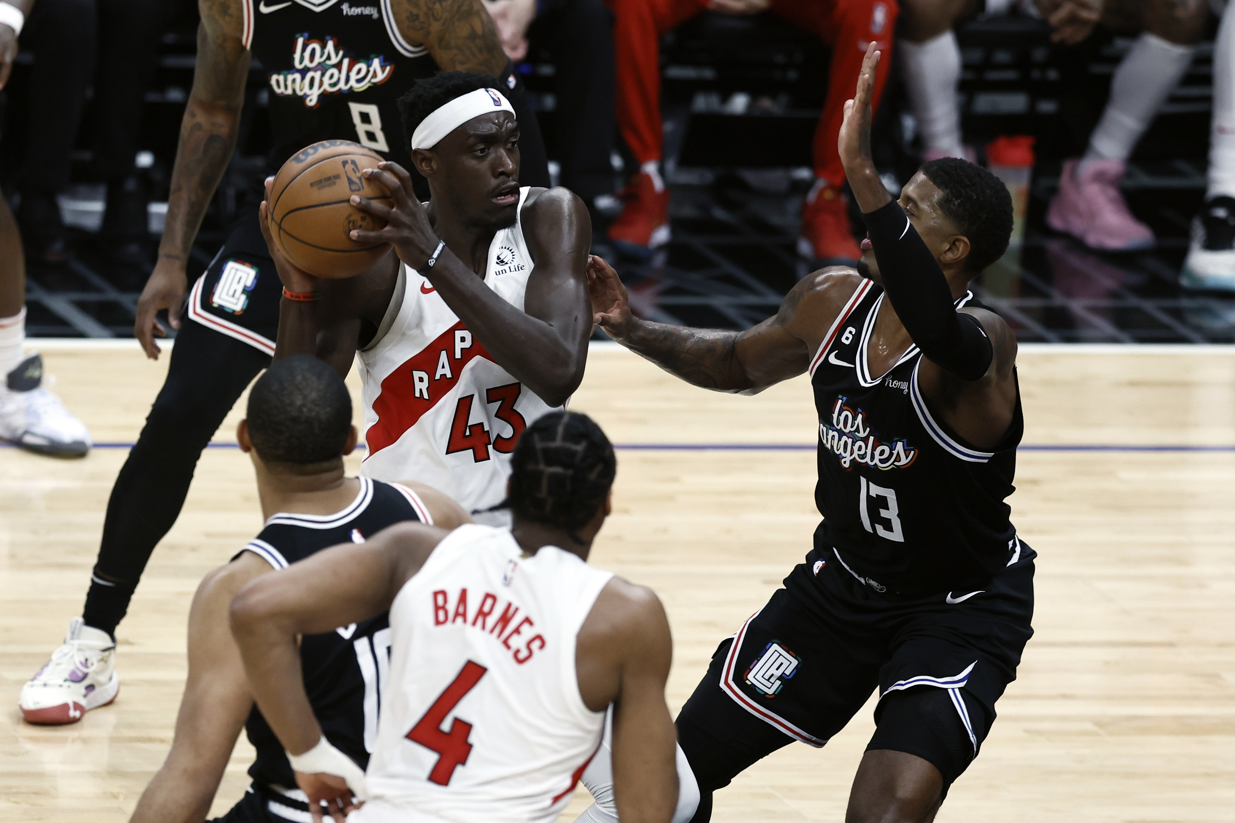 Kahwi Leonard double-double yaptı, Clippers kazandı