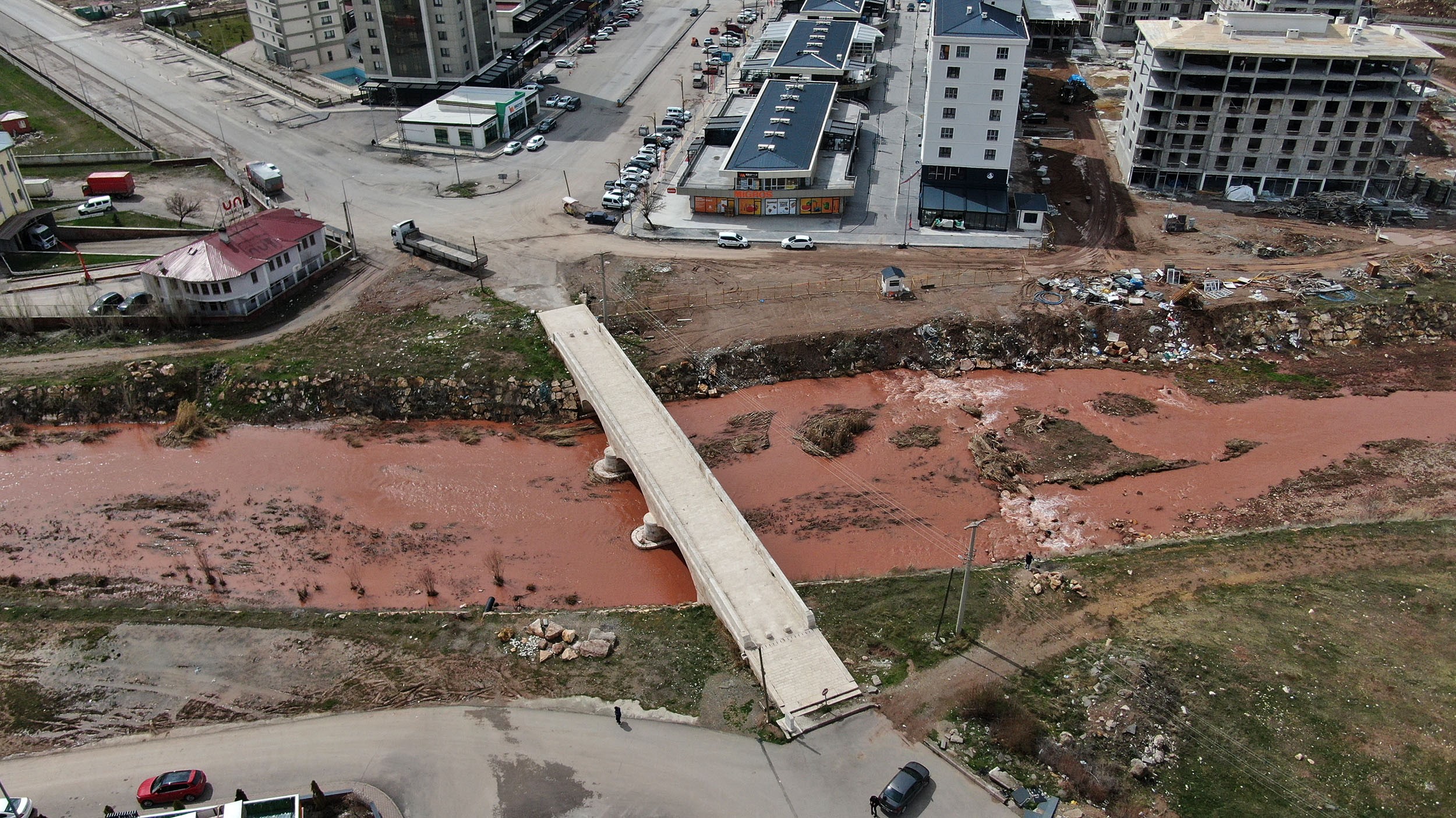 Kızılırmak'a adını veren Fablum Çayı adeta coştu