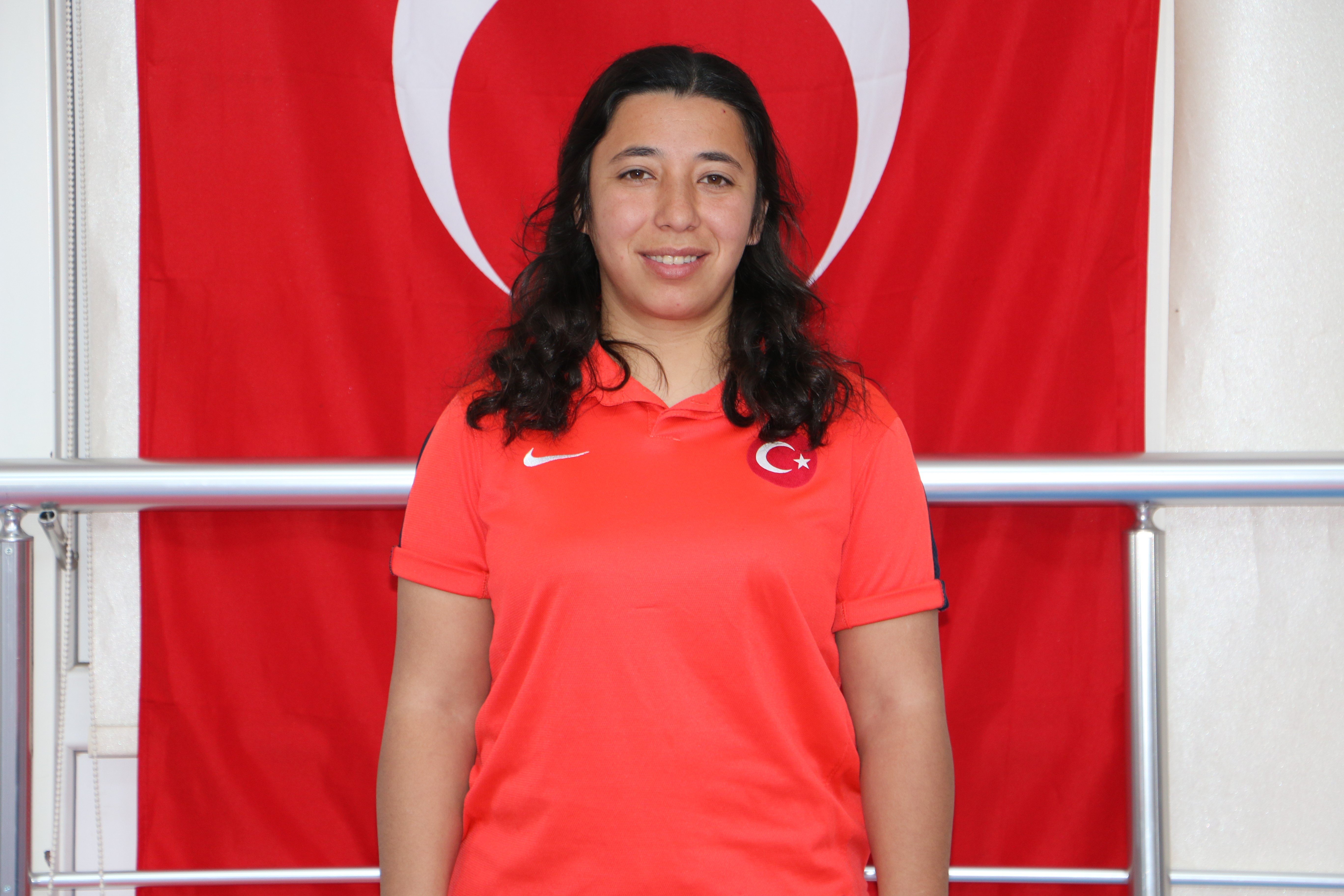 Milli güreşçi Cansu Yılmaz, enkaz altındaki 17 saatini anlattı