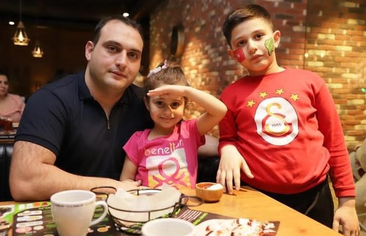 Babası Karabağ gazisi olan Cafer'den depremzedelere destek