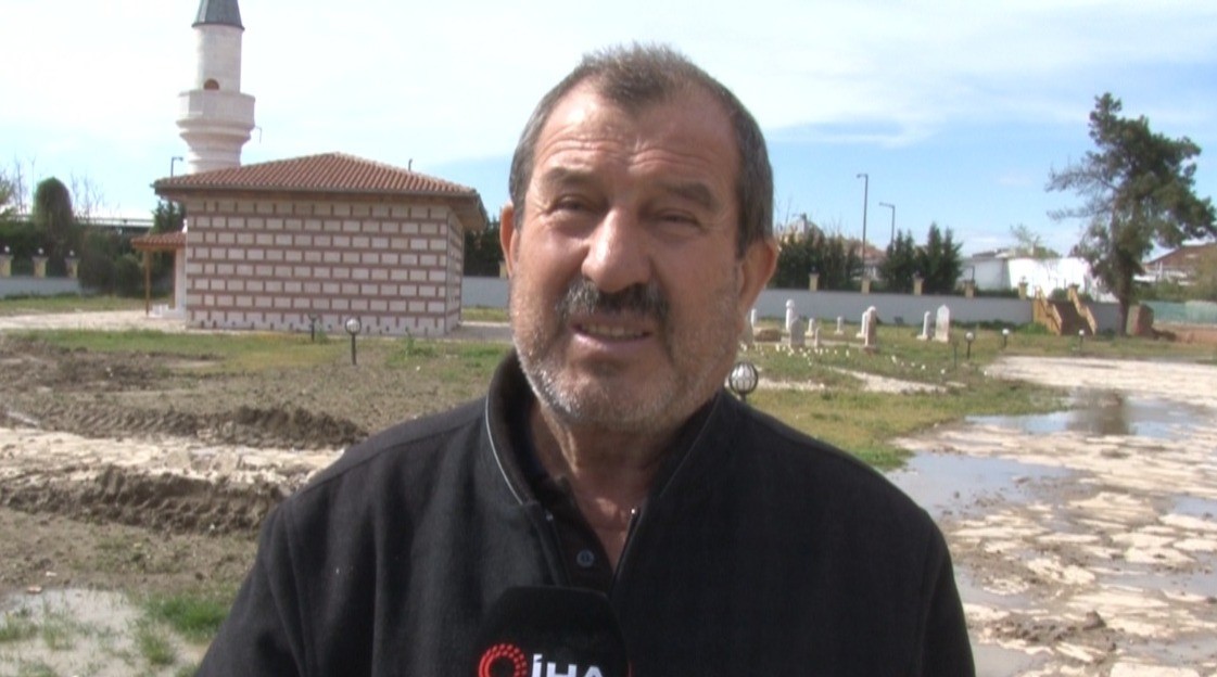 Edirne Belediyesi, Ramazan'da Fatih Sultan Mehmed Han'ın hocası ile hocasının eşine ait mezar ve türbeyi yıktı