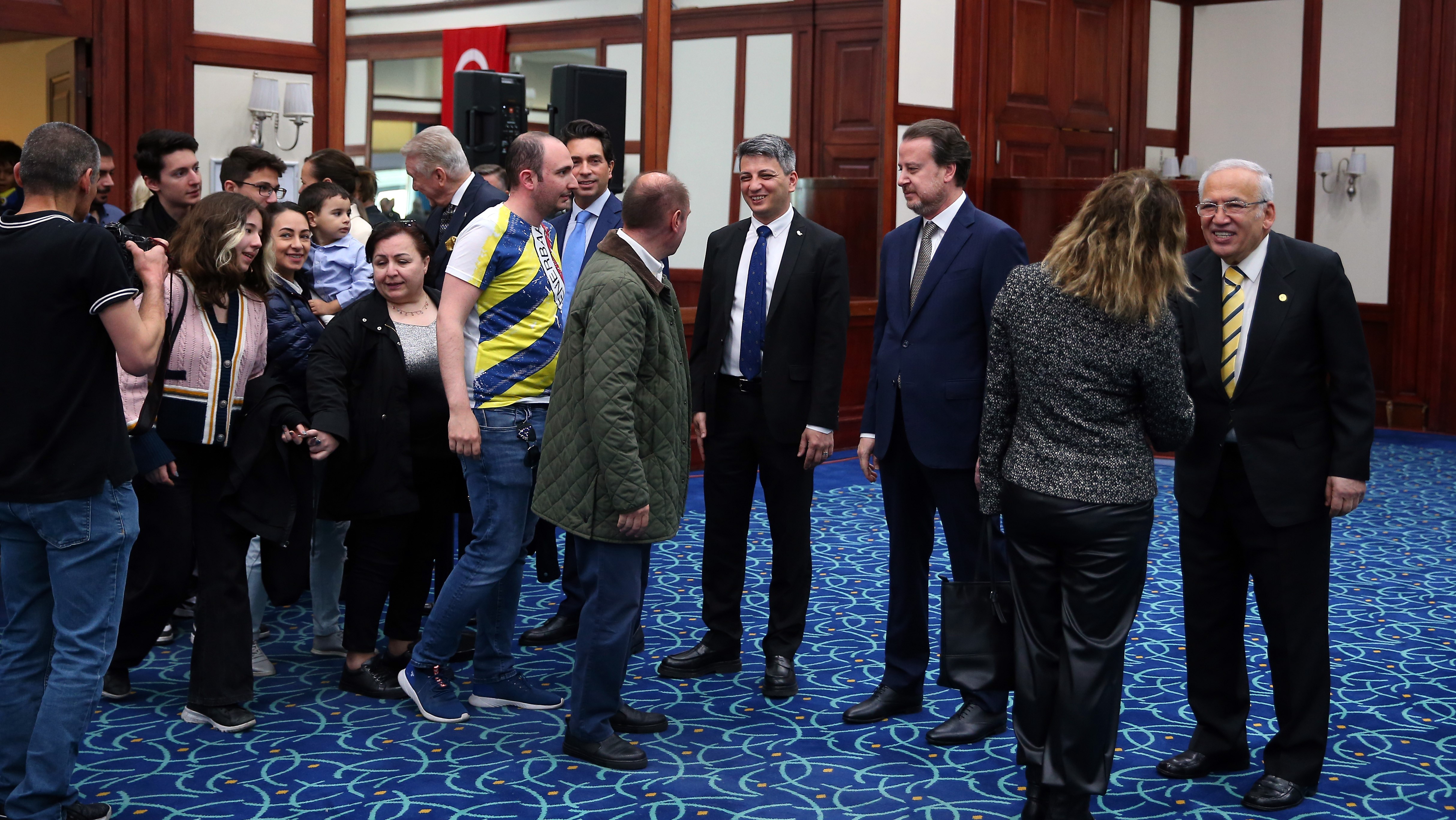 Fenerbahçe’de geleneksel bayramlaşma töreni gerçekleşti