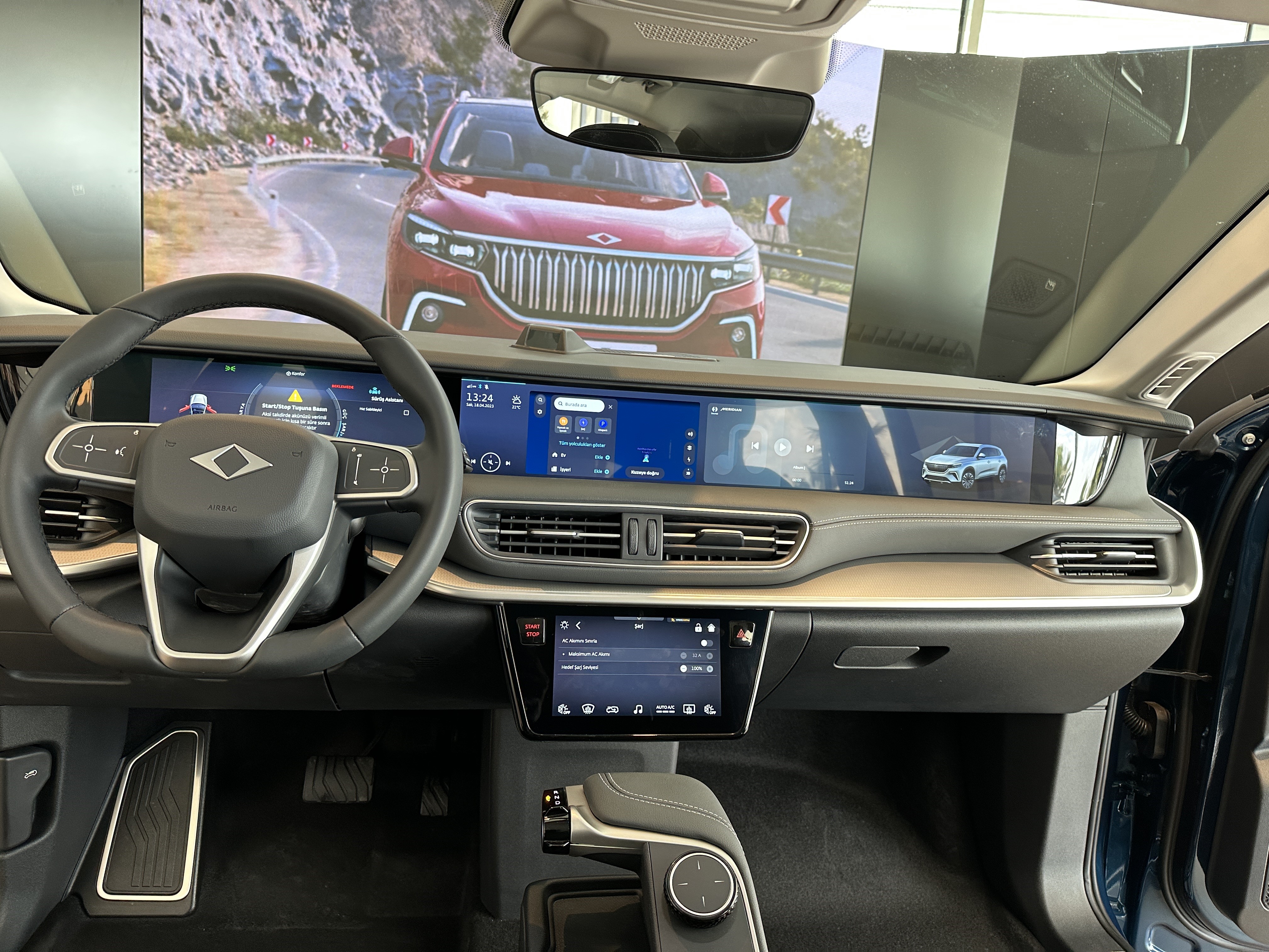 Togg’un ilk mağazası açıldı