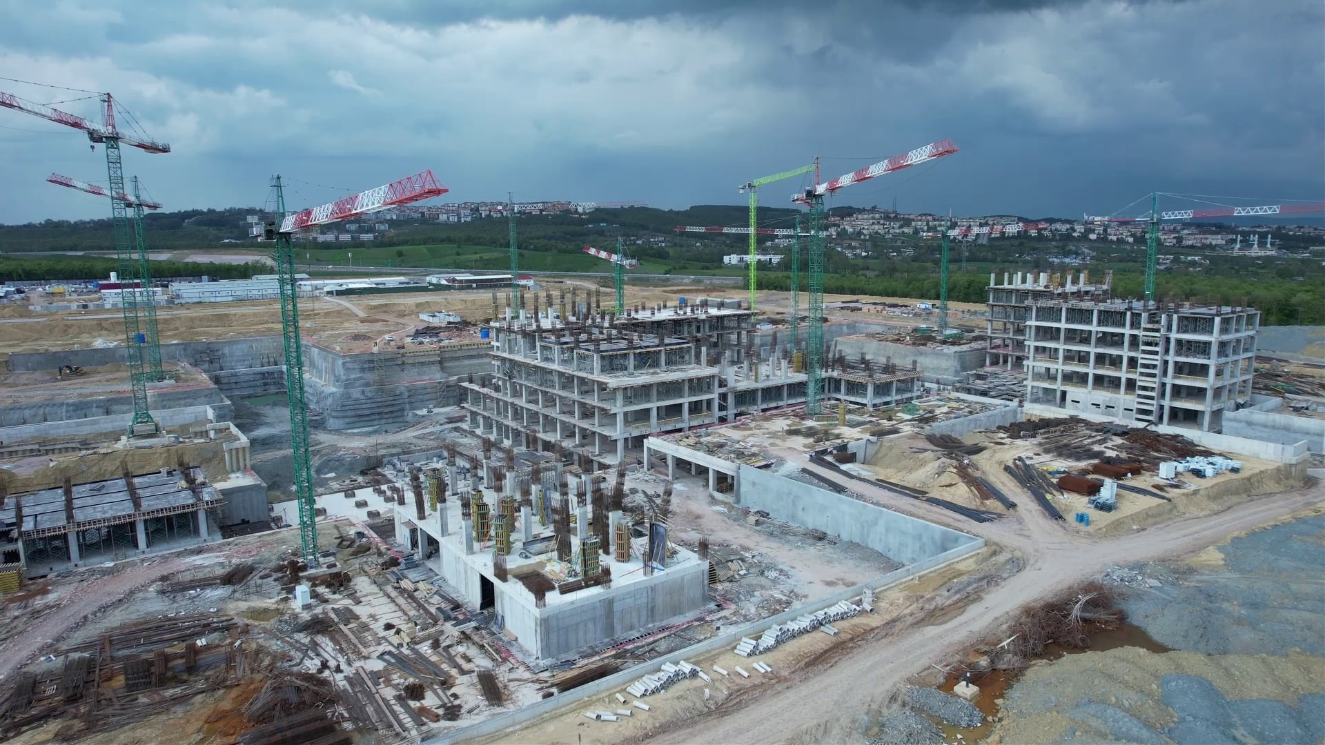 Sakarya Şehir Hastanesi yükseliyor: Projede fiziki gerçekleşme oranı yüzde 40’a ulaştı