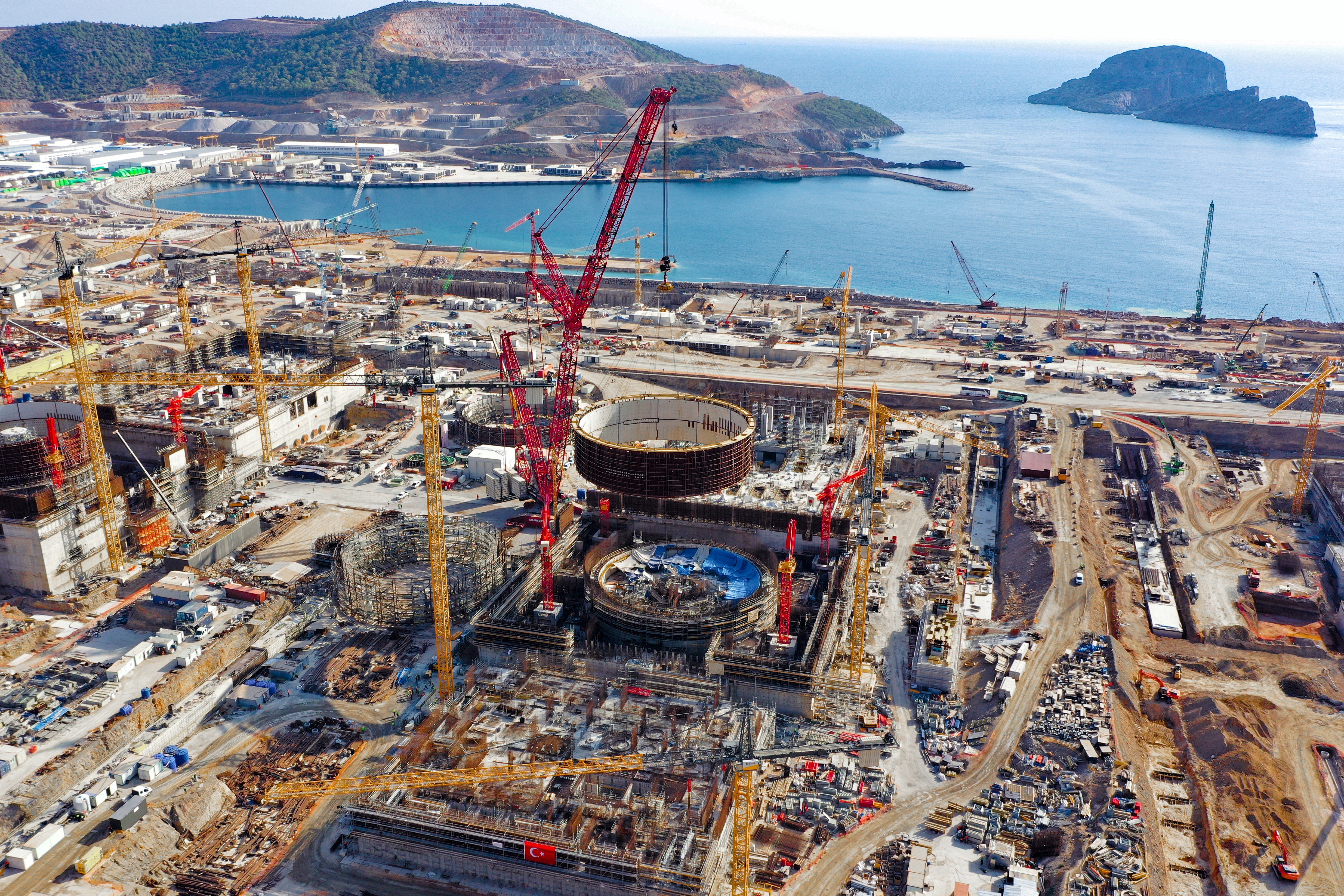 Türkiye'nin 60 yıllık nükleer enerji hayali gerçek oluyor