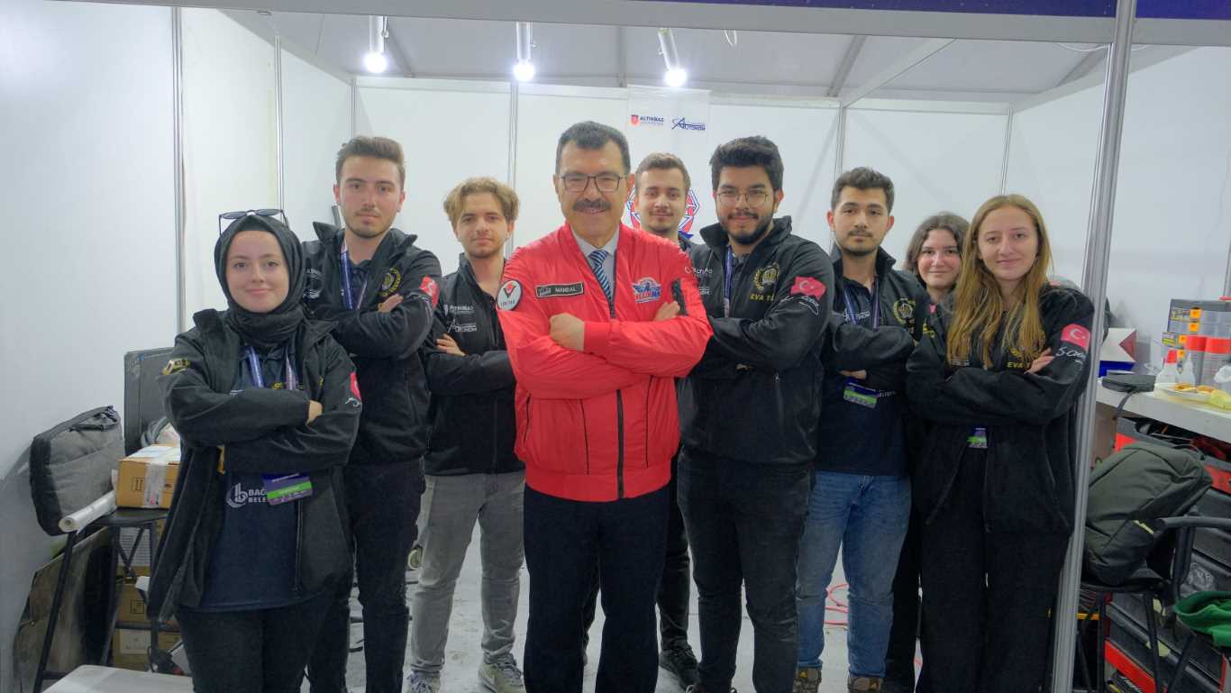 TÜBİTAK'tan destek alan Karbonfiber Yarış Arabası Koltuğu ilk kez bu araçta kullanıldı