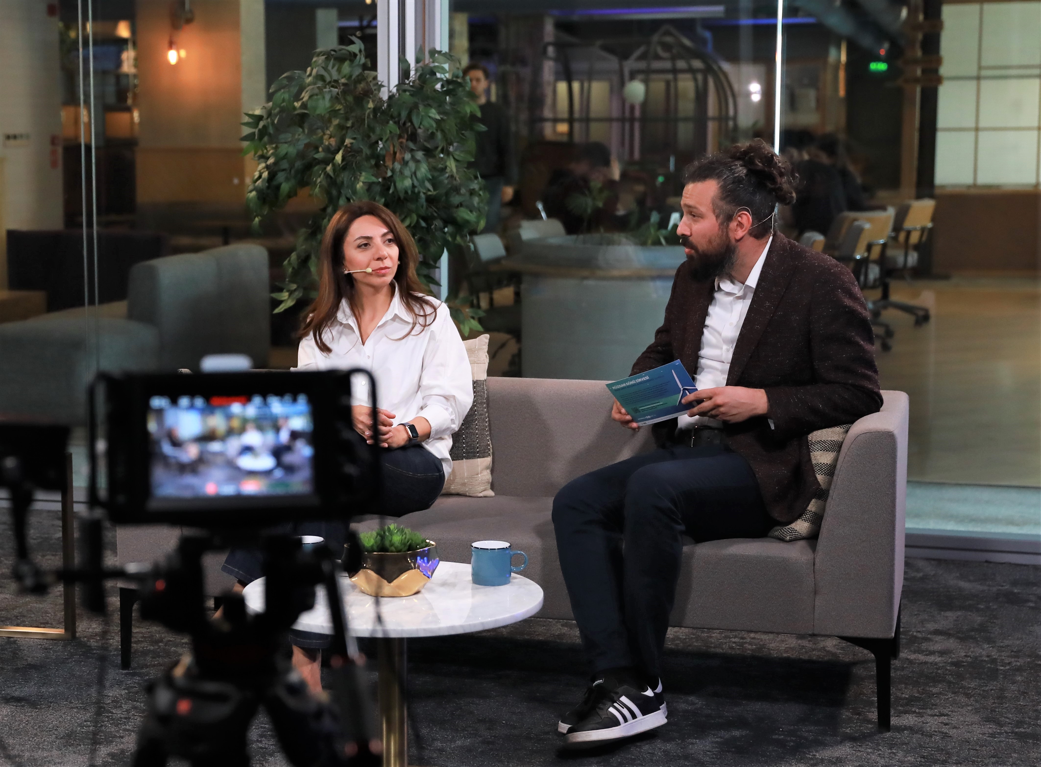 Rüzgar Günü Zirvesi’nde yenilenebilir enerji ve sürdürülebilir enerji dönüşümü konuşuldu