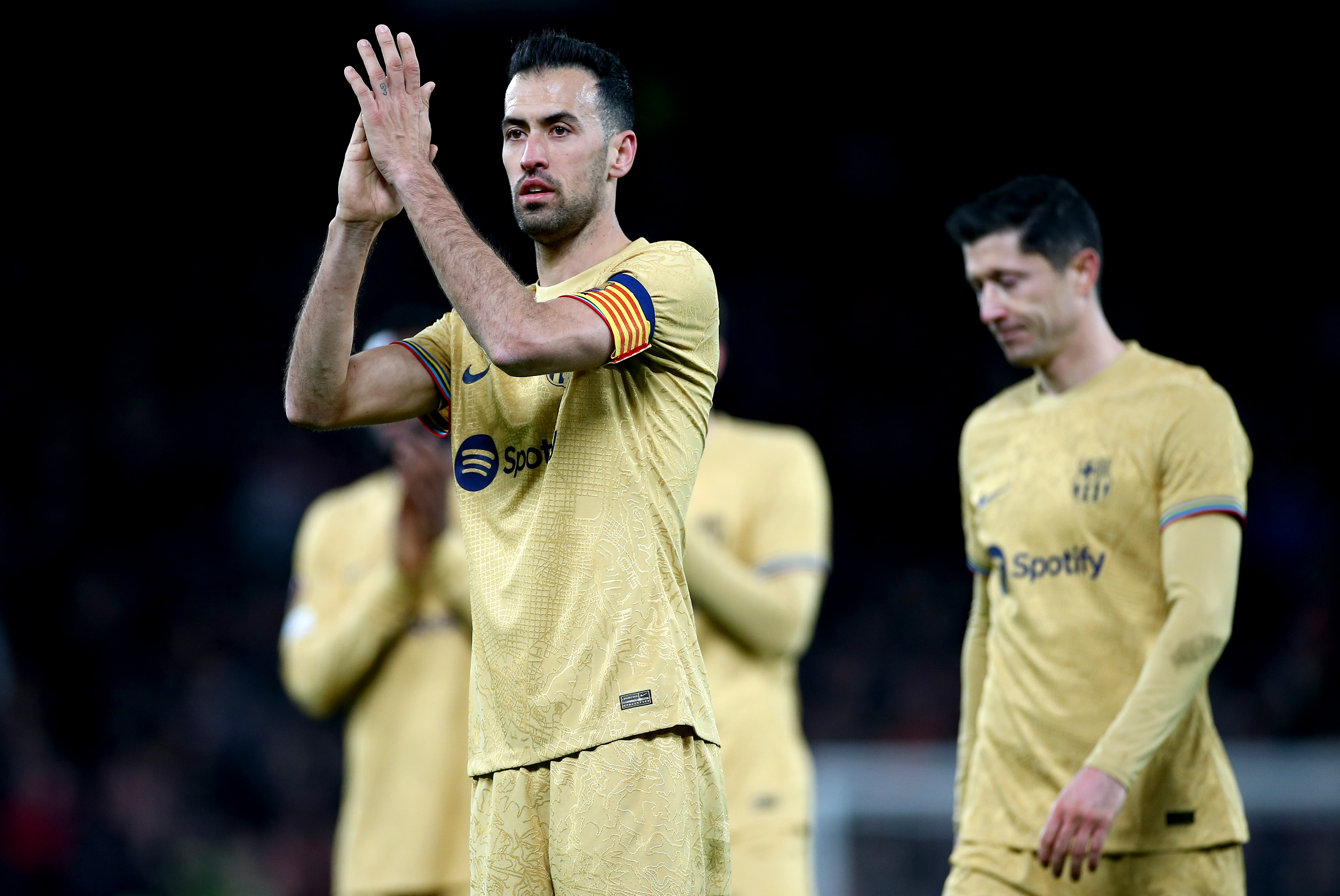 Sergio Busquets sezon sonunda Barcelona'dan ayrılacak
