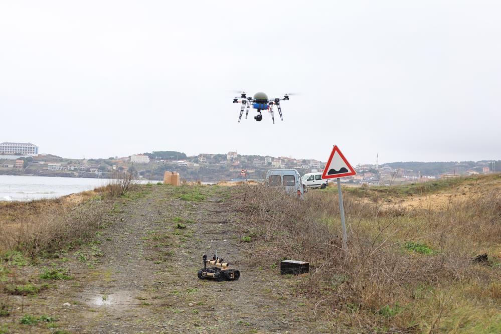 SAS Komandolarının nefes kesen el yapımı patlayıcı eğitimi