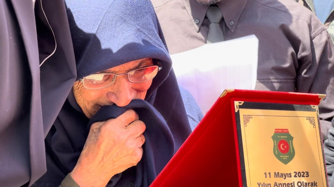 Reyhanlı saldırısında hayatını kaybedenlerin yakınları, sivil şehitlik istedi