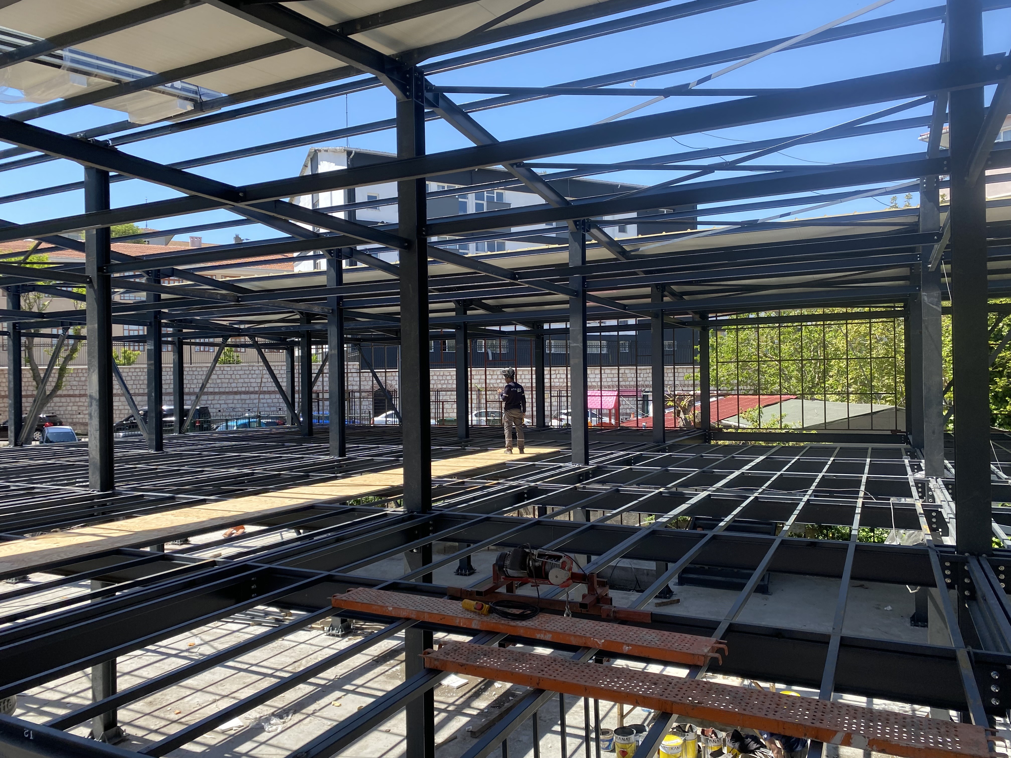 İstanbul Tıp Fakültesi depreme hazırlanıyor, yapımı tamamlanan binalar haziranda açılacak