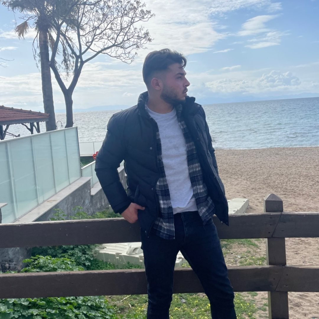 Konser dönüşü trafik kazasında hayatını kaybetti