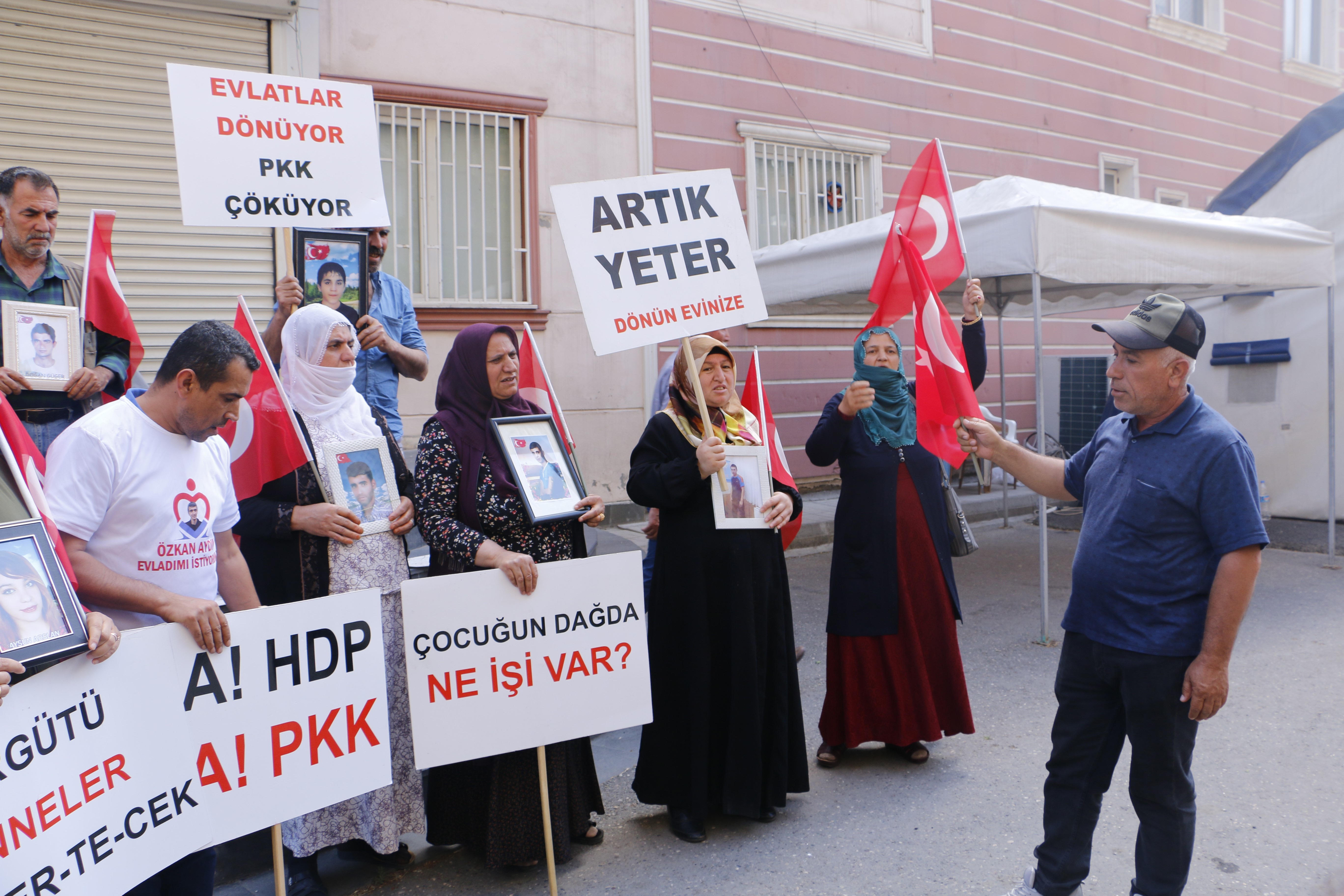 Evlat hasreti son bulan Esat Akdaş: 'Aileler hiçbir zaman umudunu kesmemelidir'