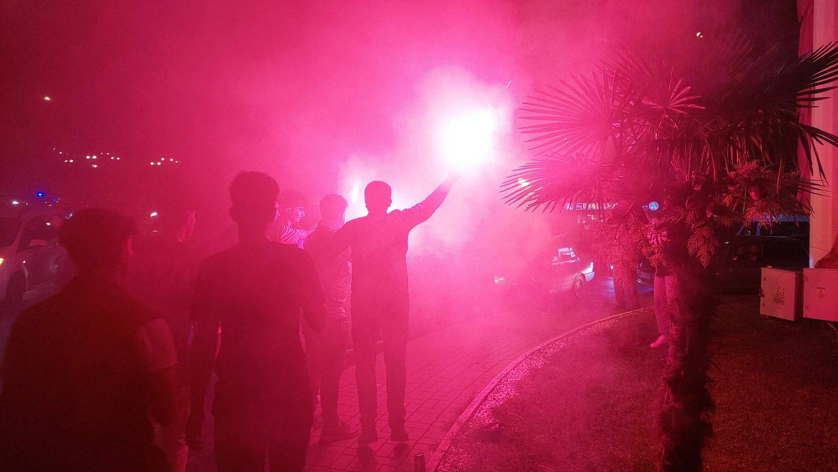 Türkiye'de Galatasaray'ın 23. şampiyonluğu kutlanıyor!