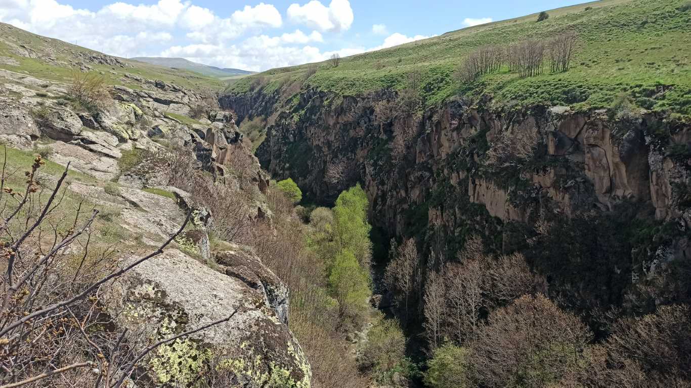 Doğa harikası Uludere Kanyonu keşfedilmeyi bekliyor