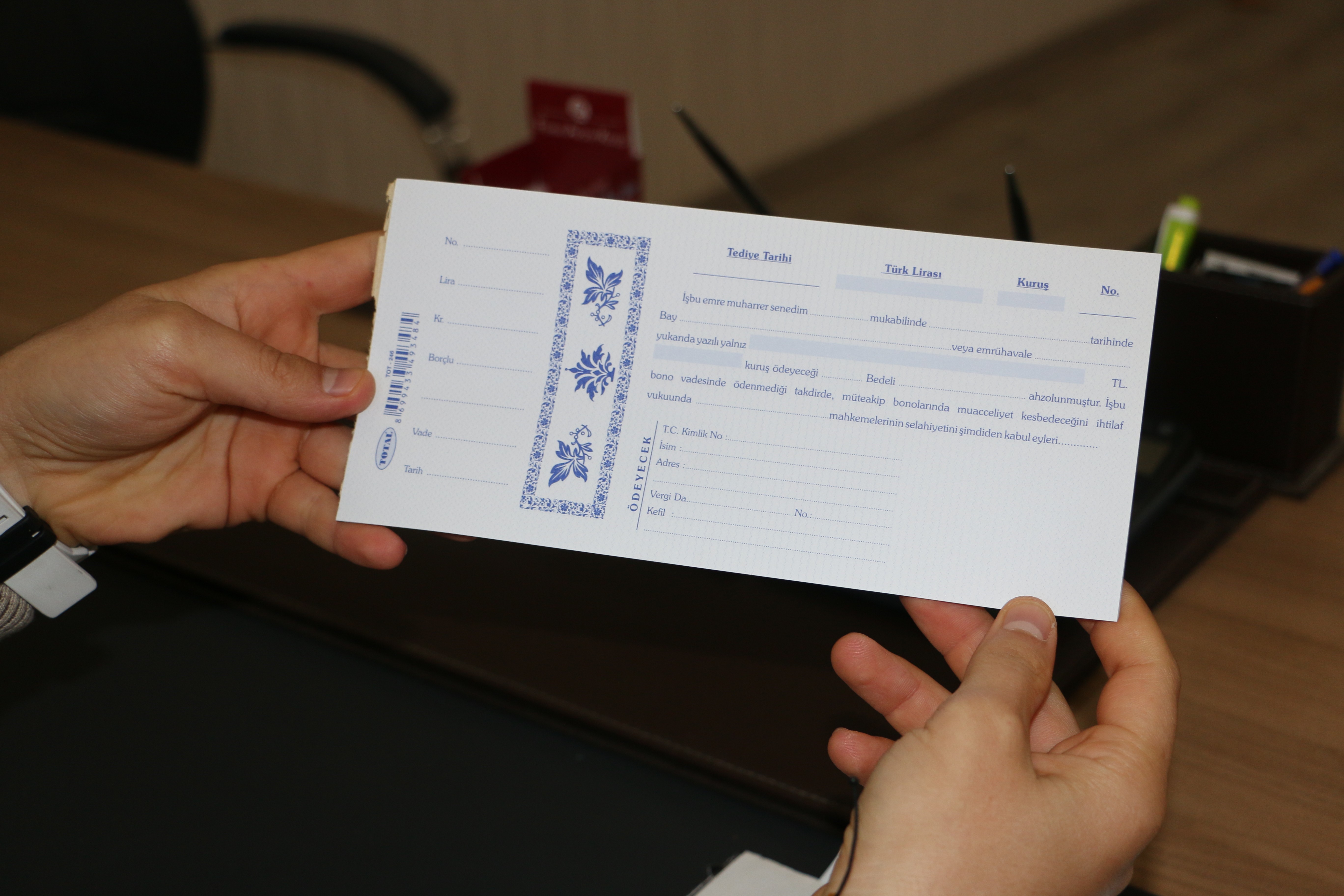 Bayram tatilinde araç kiralayanlar dikkat: Dolandırıcılar piyasada