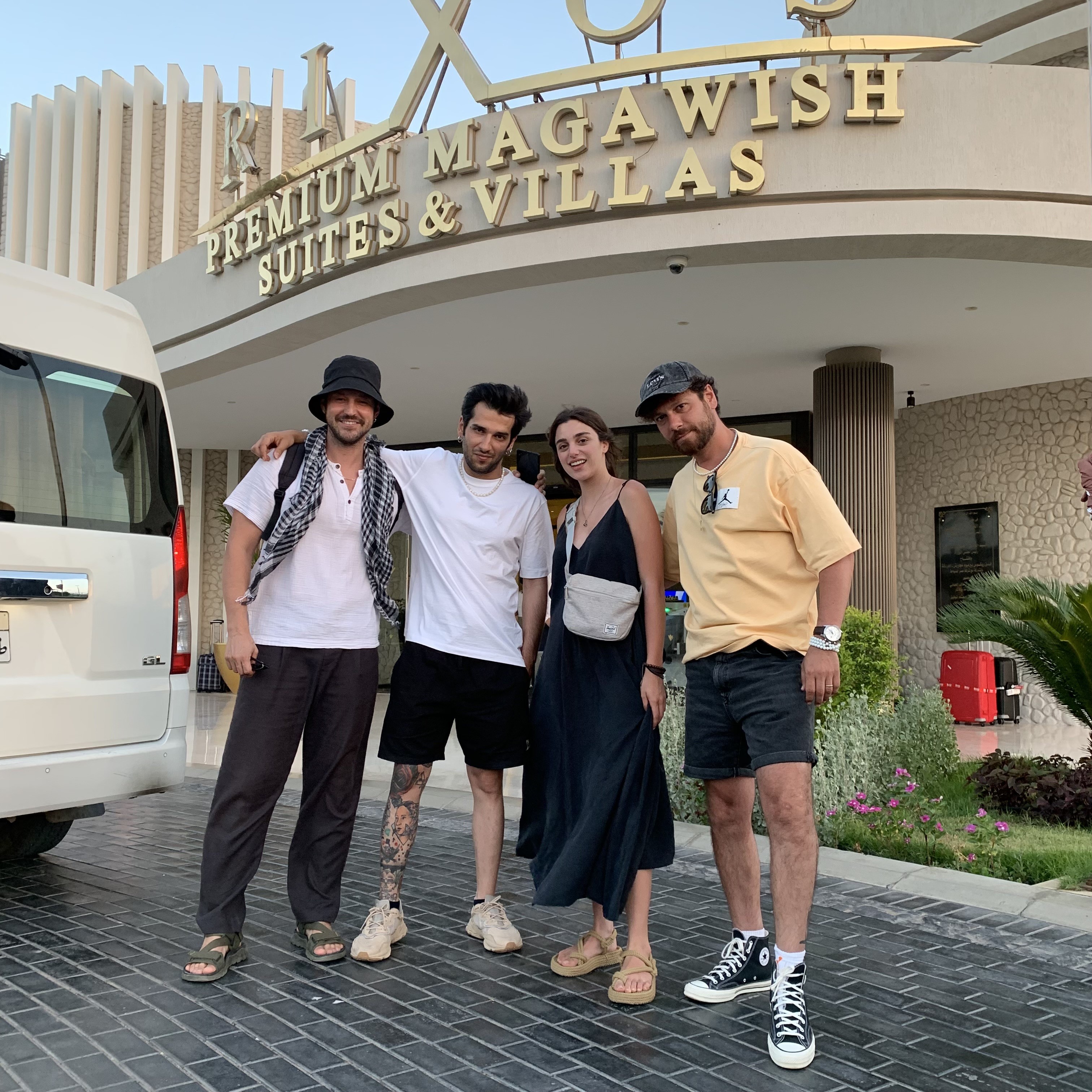 Türk oyuncular Kızıldeniz’de tatil keyfi yaptı