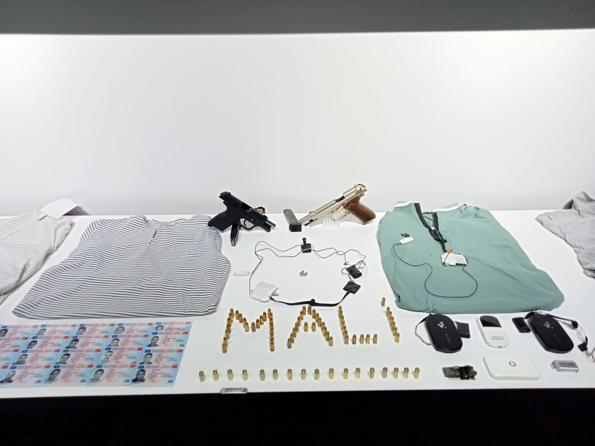 Düzenekle ehliyet sınavında kopya çektiren suç örgütüne gözaltı sayısı 212’ye yükseldi