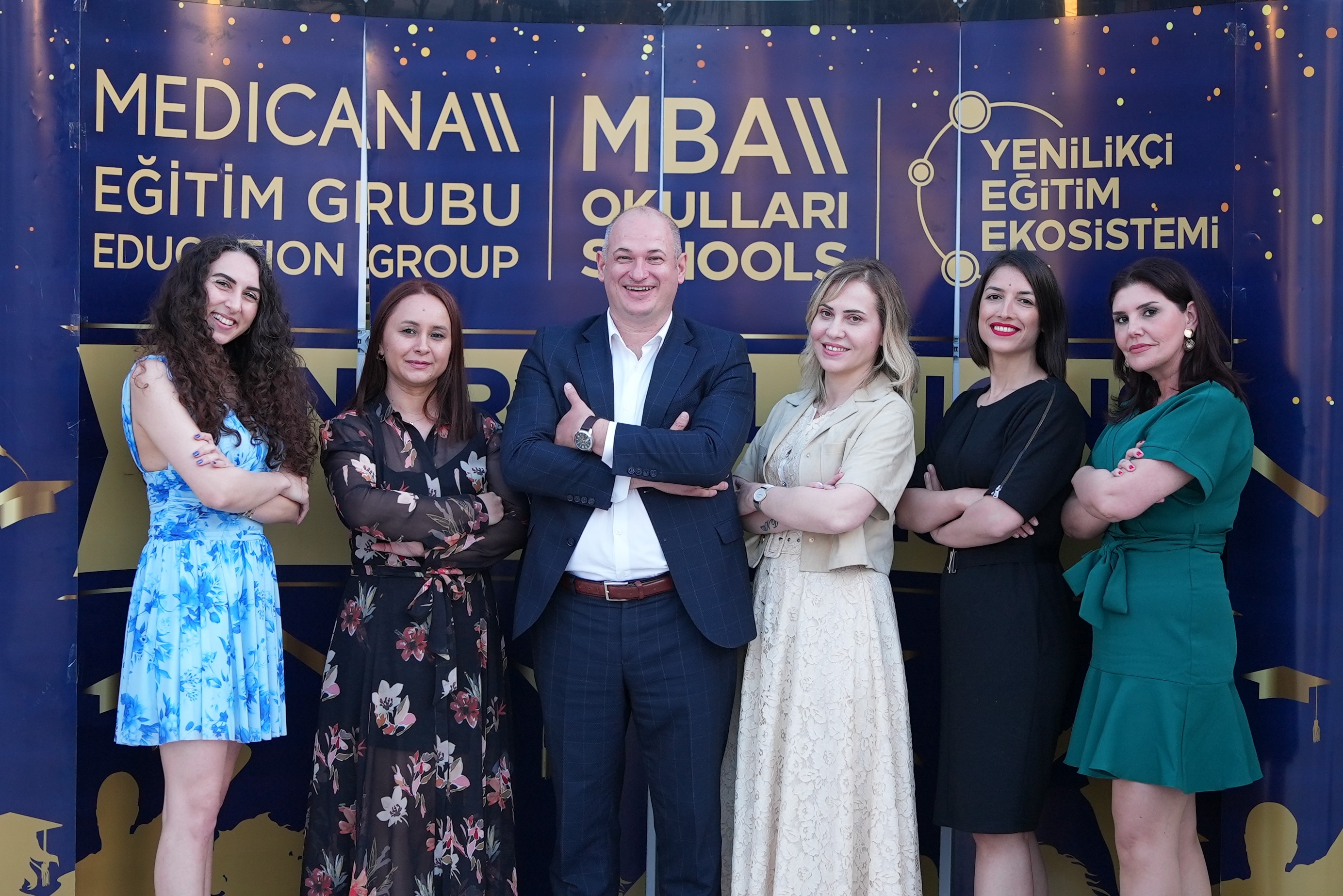 MBA Okulları ortaokul ve lise mezunları 2023 mezuniyet balosunda buluştu