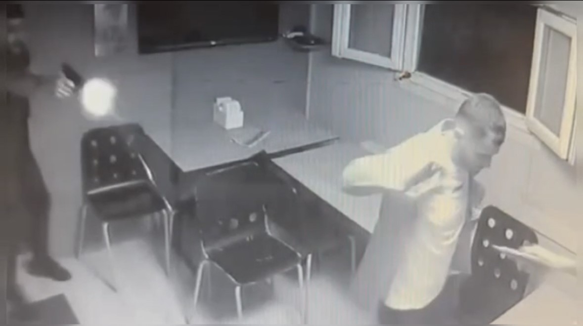 İstanbul’da film sahnesi gibi silahlı kavga