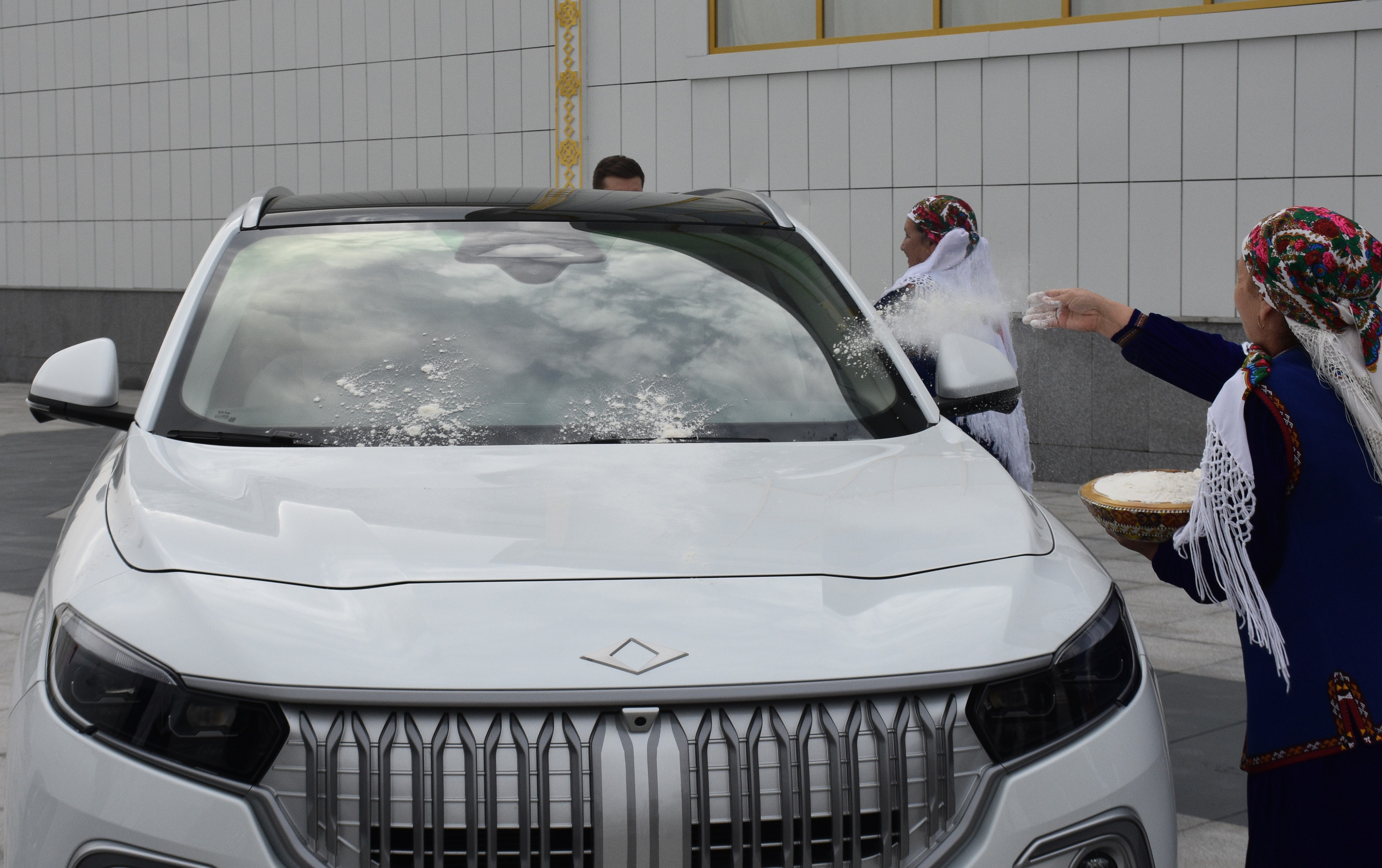 Togg Türkmenistan’a teslim edildi