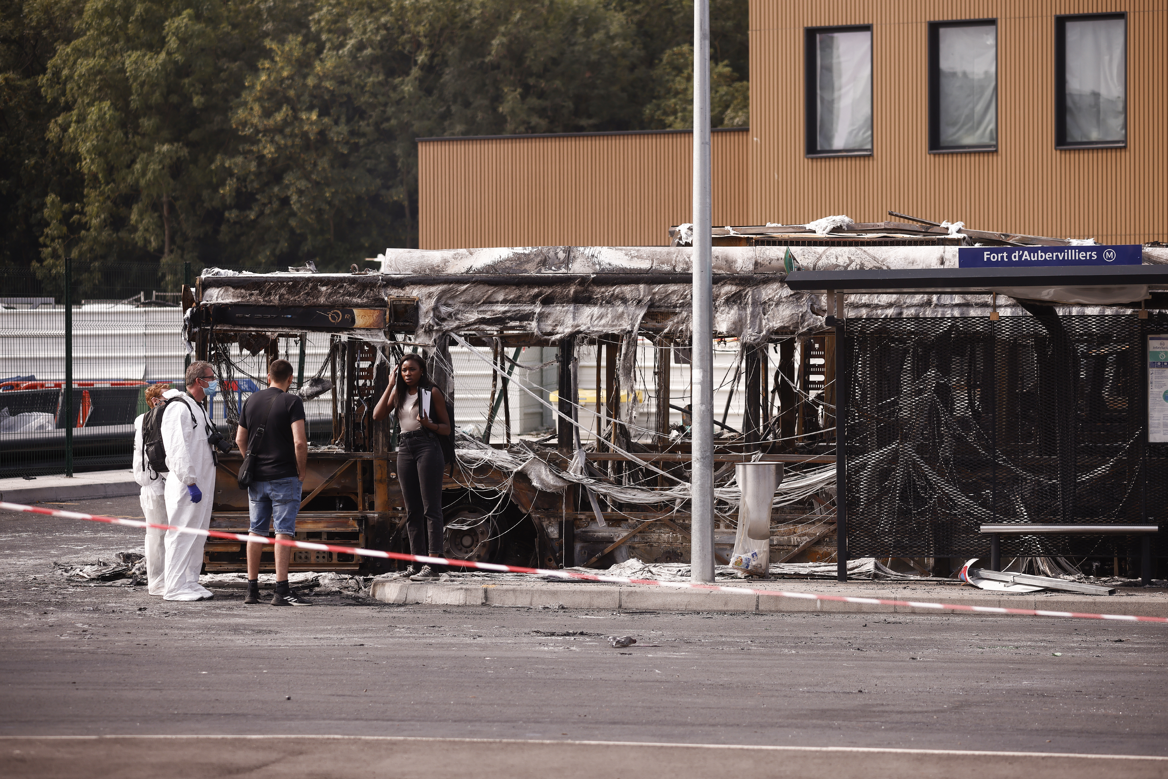 Fransa Başbakanı Borne’dan OHAL yorumu: 'Tüm seçenekleri değerlendiriyoruz'