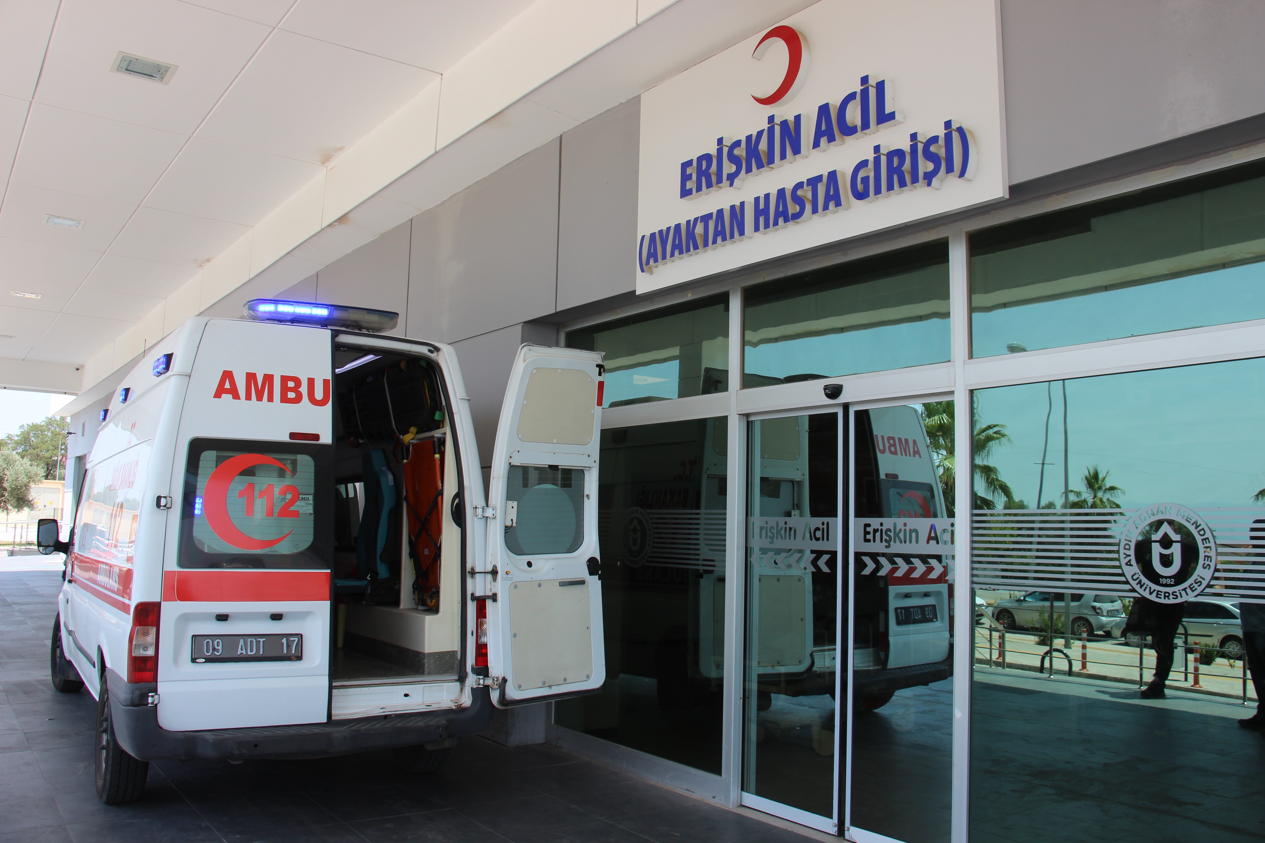 Acemi kasap hastanelik oldu: 