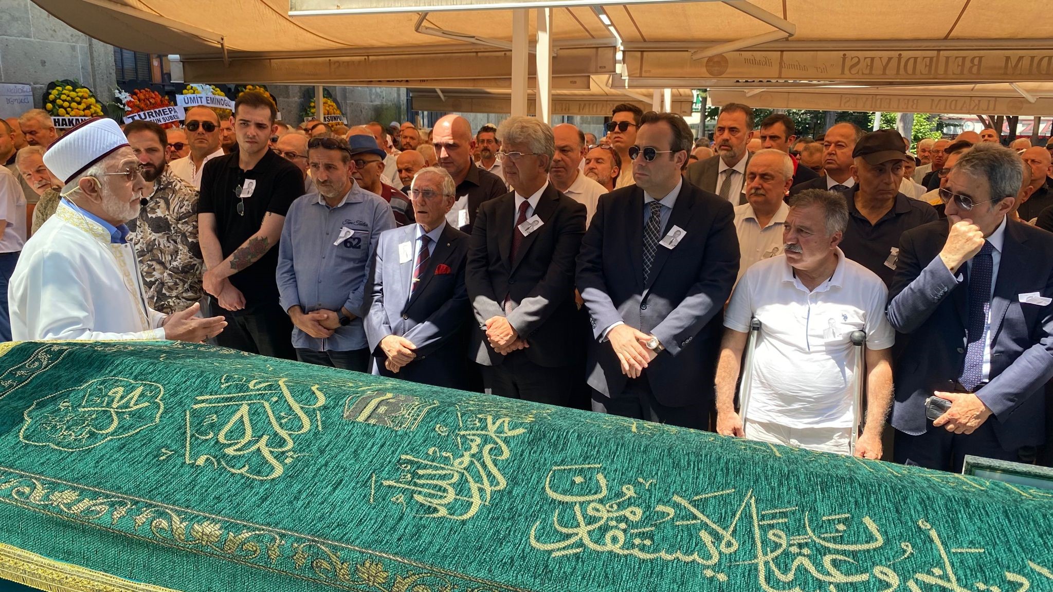 Titanic’in çanı sahipsiz kaldı: Tuncer Üçüncüoğlu son yolculuğuna uğurlandı