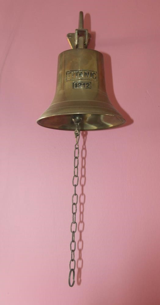 Titanic’in çanı sahipsiz kaldı: Tuncer Üçüncüoğlu son yolculuğuna uğurlandı