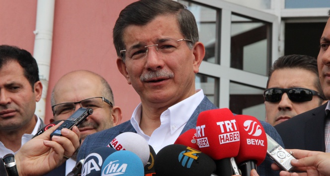 Davutoğlu: 'HDP saldırısıyla ilgili bir zanlı tutuklandı'&nbsp;ahmet davutoğlu