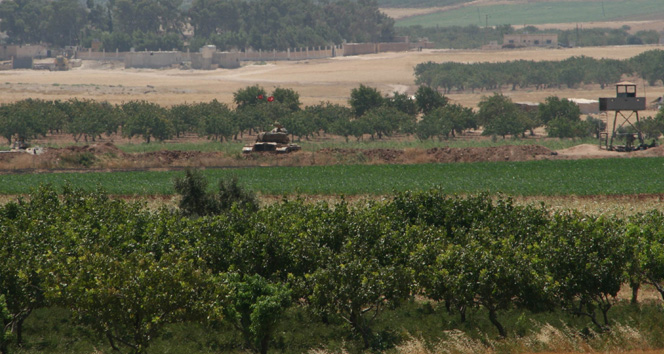 Sınırda güvenlik önlemleri alınmaya devam ediyor 