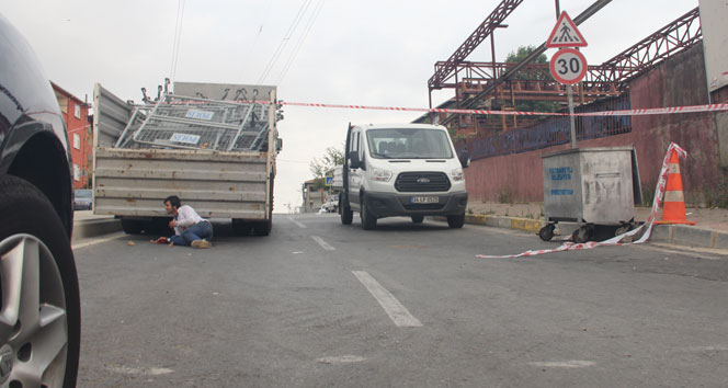 Sultanbeyli'deki atmada 1 polis ehit oldu atma,patlama,sultanbeyli