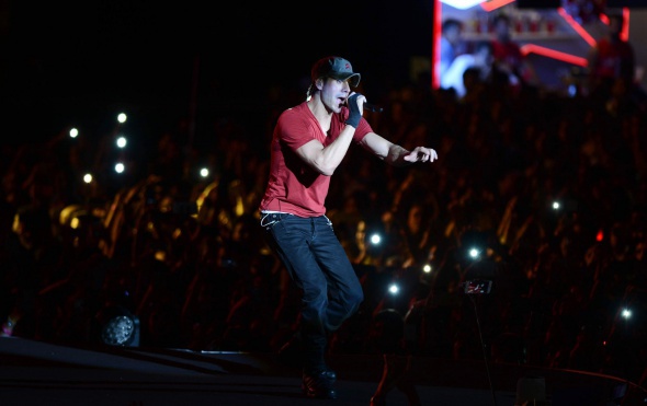 İstanbul'da, Enrique Iglesias rüzgarı!