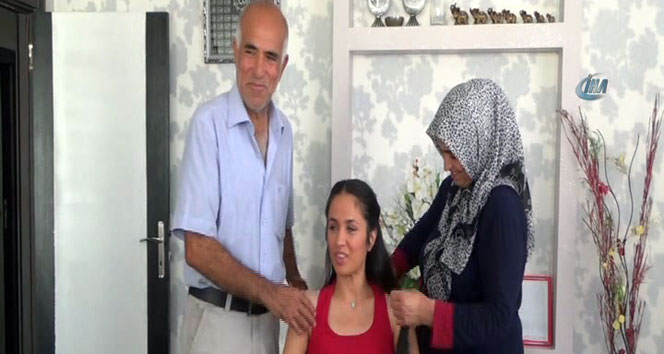 Kaya: 'Şarkı söylemeyi çok özledim'&nbsp;mutlu kaya