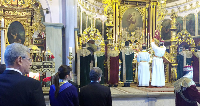 Bakan Bozkır, Meryem Ana Kilisesi’ndeki ‘1915’ ayinine katıldı 1915 ayini,Ermeni Patrikhanesi,volkan bozkır