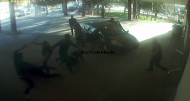 Hastaneyi basıp özel güvenliği darp ettiler&nbsp;darp,güvenlik görevlisi,hastane