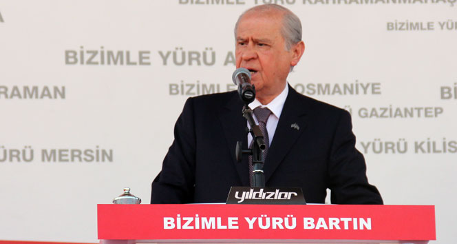 Milliyetçi Hareket Partisi (MHP) Genel Başkanı Devlet Bahçeli, 5 ana projeyle Türkiye'nin sıkıntılarını çözeceklerini kaydetti.