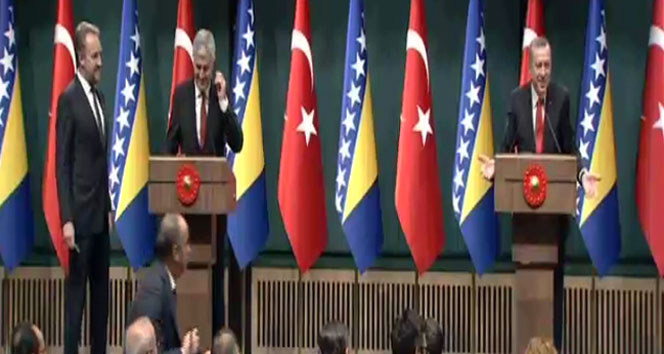 Muhabirin sorusu Erdoğanı güldürdü