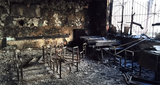 Surda 4 okul küle döndü